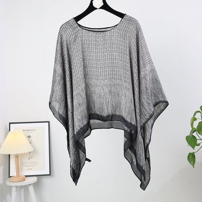 UrbanerChic | Elegantes Kaftan-Top mit abstraktem Muster