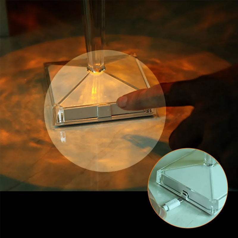 CrystalGlow Tischlampe