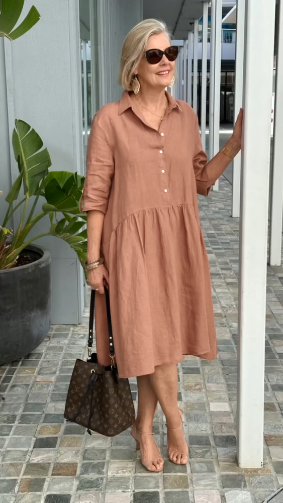 Breezy-Knopf | Elegantes mit Knopfleiste