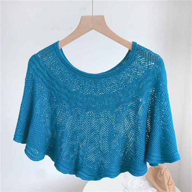 StrickGlanz | Luftiges Strick-Cape für Elegante Outfits