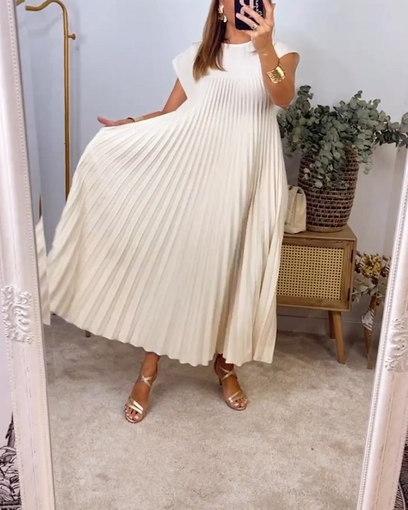 ElegantEase | Plisseekleid