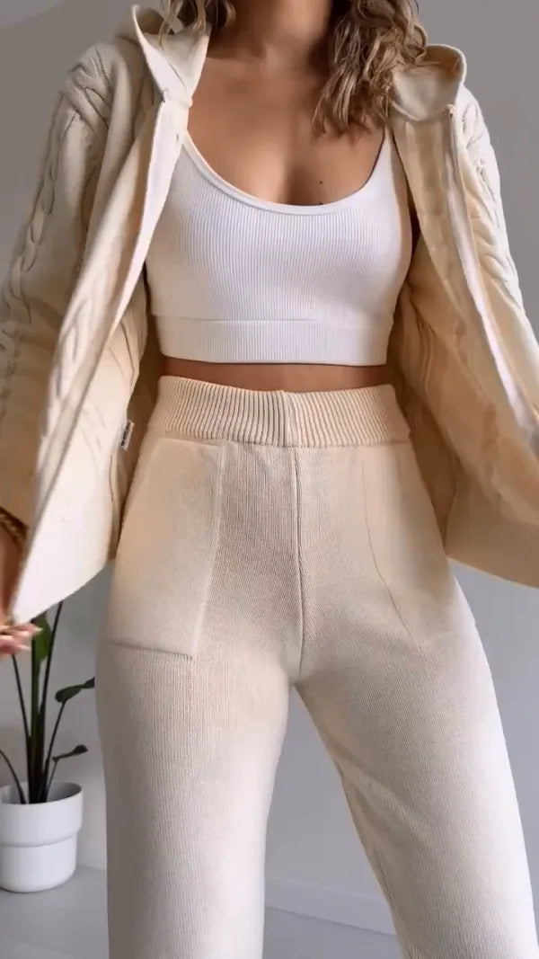 GemütlichStrick Set | Müheloser Stil und Komfort im Gestrickten Zweiteiler