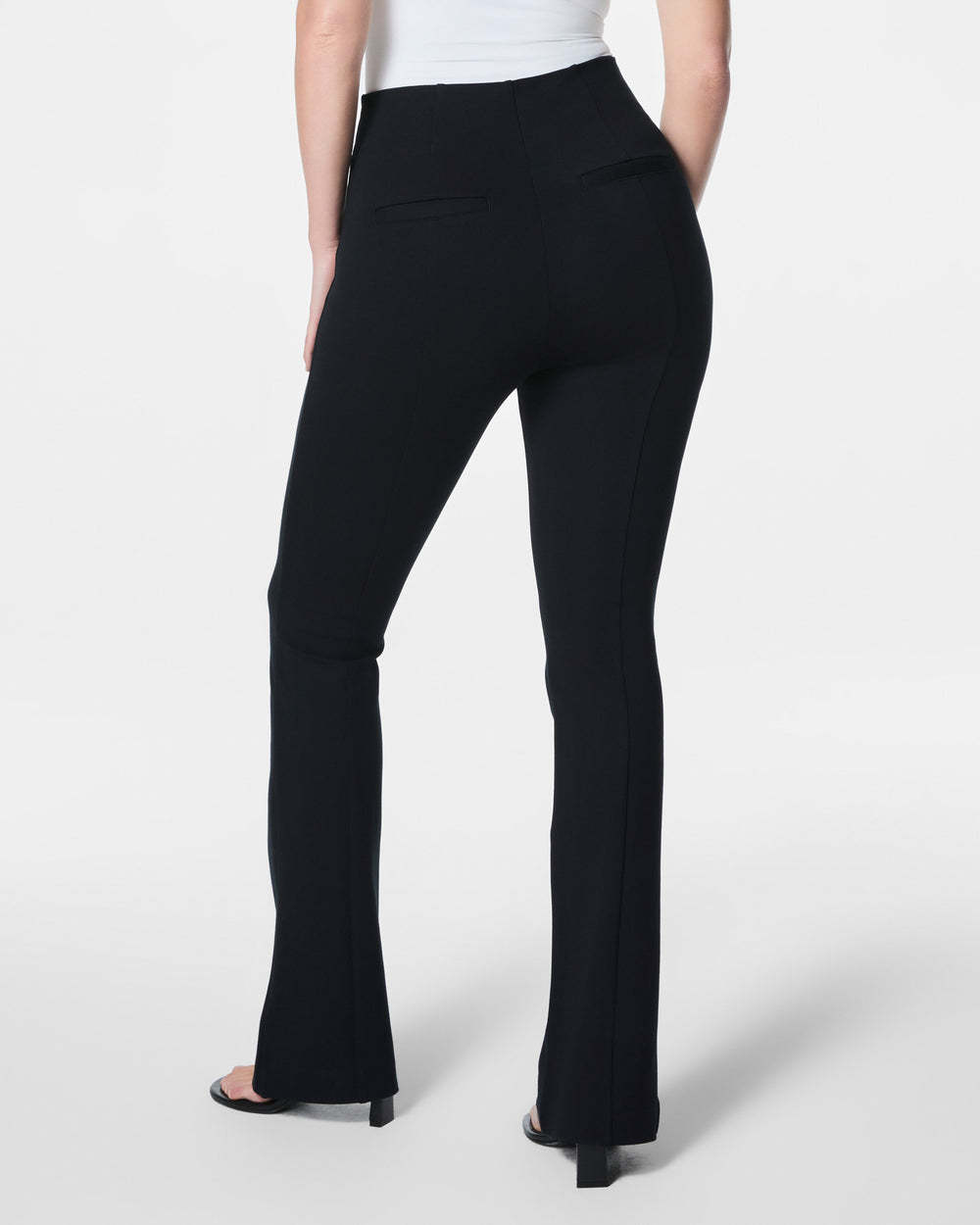 FitFlare | Weitbeinig & Flared Hosen