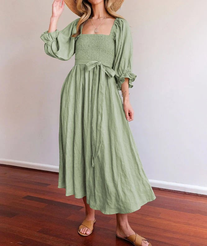 ChicRuffle | Kleid mit Rüschenärmeln