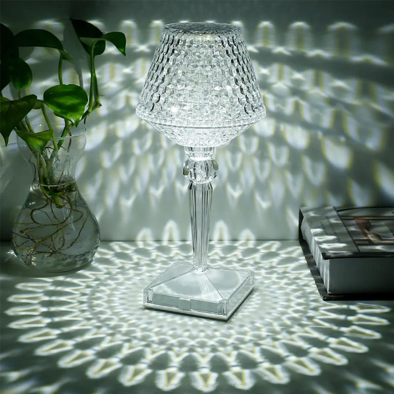SparkLite – Tischlampe aus Kristall