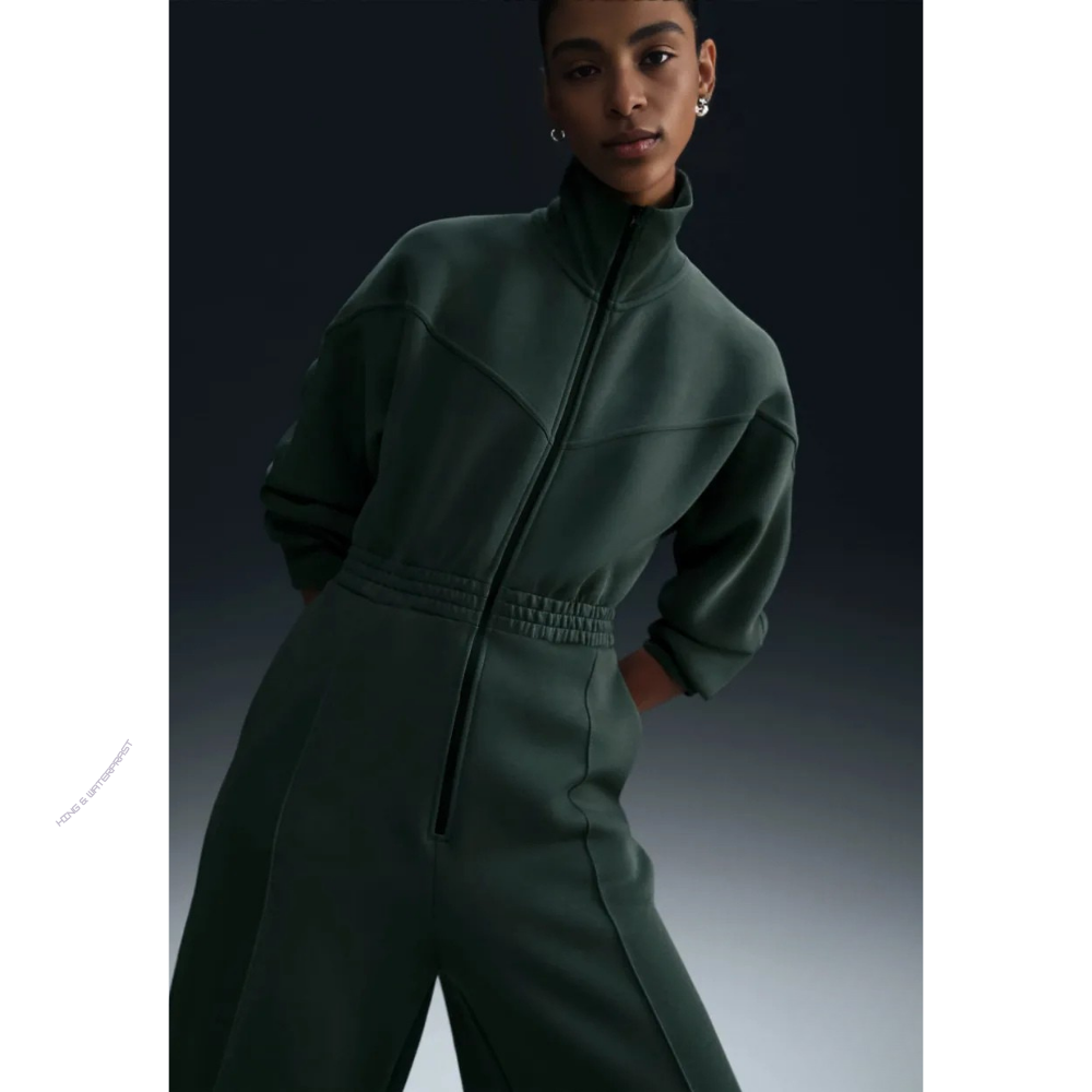 WeicheEleganz | Eleganter Jumpsuit mit Stehkragen & weitem Bein