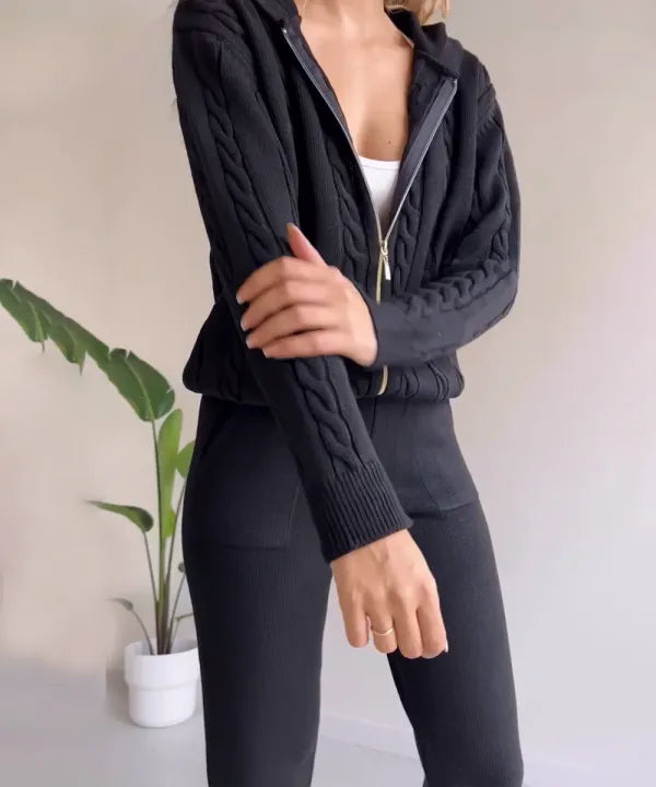 GemütlichStrick Set | Müheloser Stil und Komfort im Gestrickten Zweiteiler