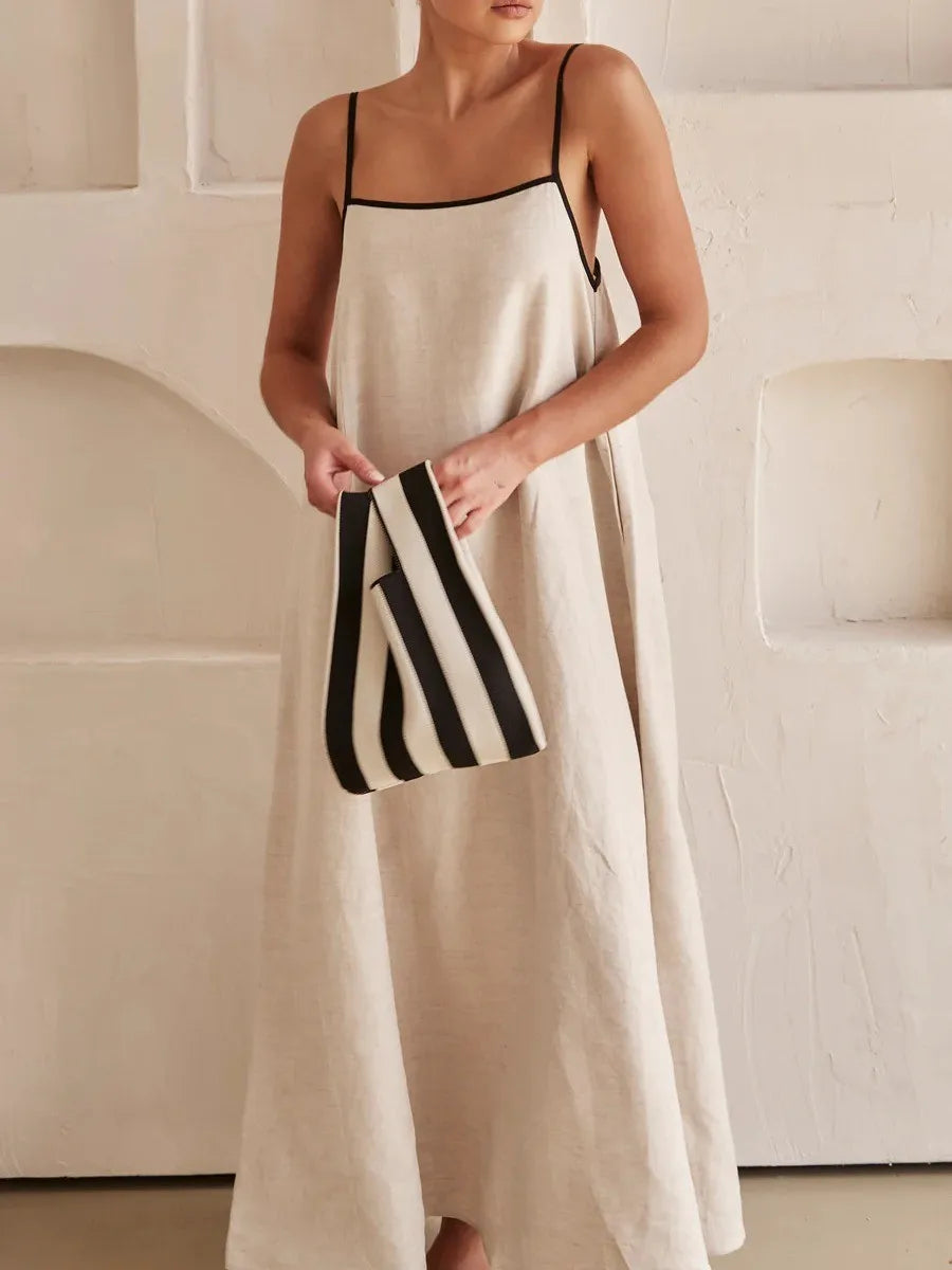 FemmeFlair | Rückenfreies Kleid