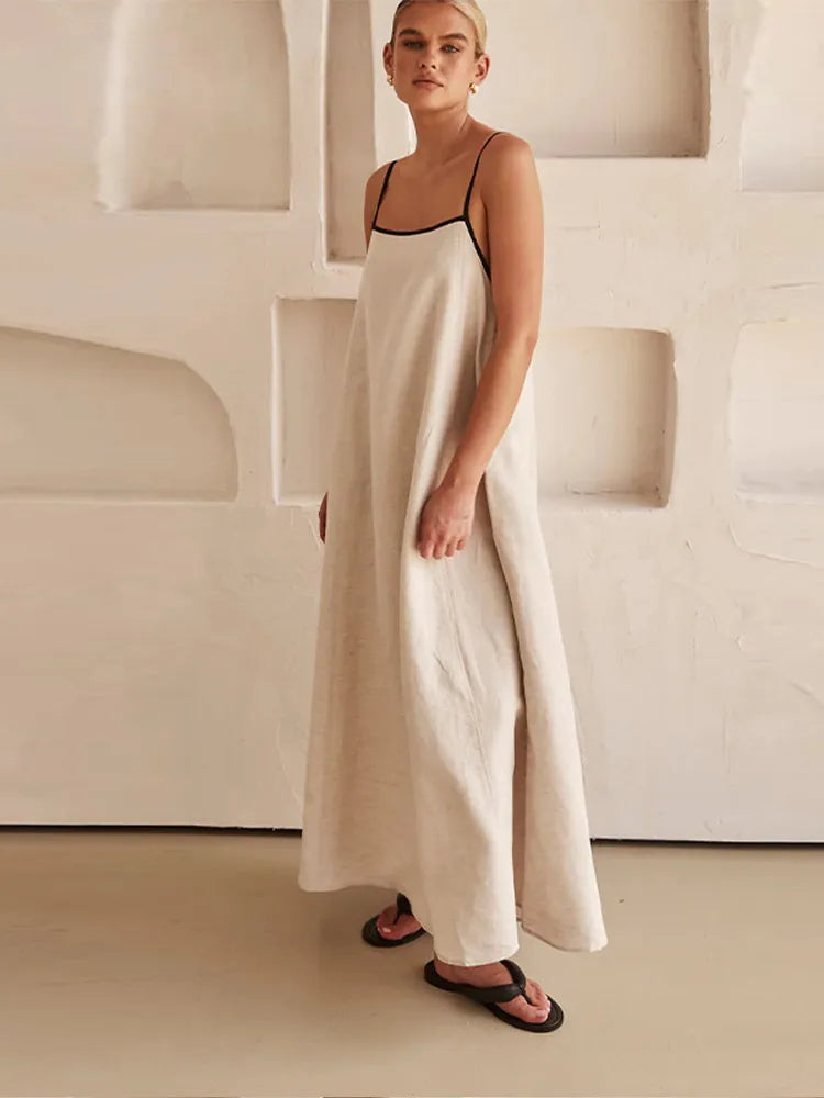 FemmeFlair | Rückenfreies Kleid