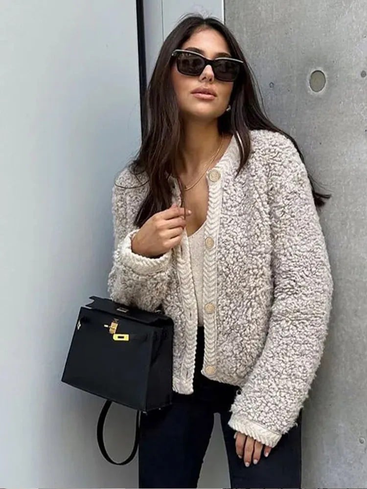 GemütlichSchick | Weiche und stilvolle Strickjacke für kühle Tage