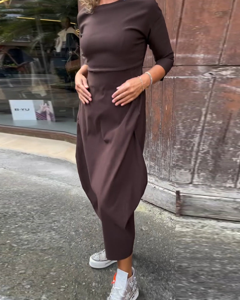 ChicKleid | Elegantes Midikleid mit lockerer Passform und Seitentaschen