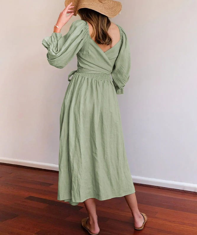 ChicRuffle | Kleid mit Rüschenärmeln